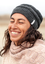 Load image into Gallery viewer, Sanva Beanie