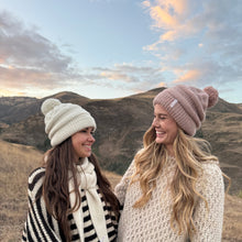 Load image into Gallery viewer, Santos Beanie