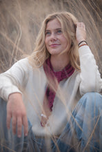 Load image into Gallery viewer, Crochet Neck Scarf
