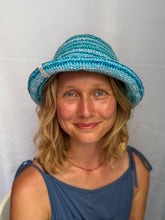 Load image into Gallery viewer, Multicolor bucket hat
