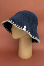 Cargar imagen en el visor de la galería, Classic Bucket Hat
